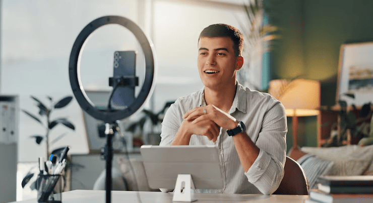 Intern/Trainee on Blogger IT